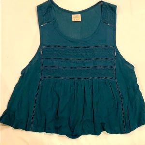 O’Neil sleeveless flair top